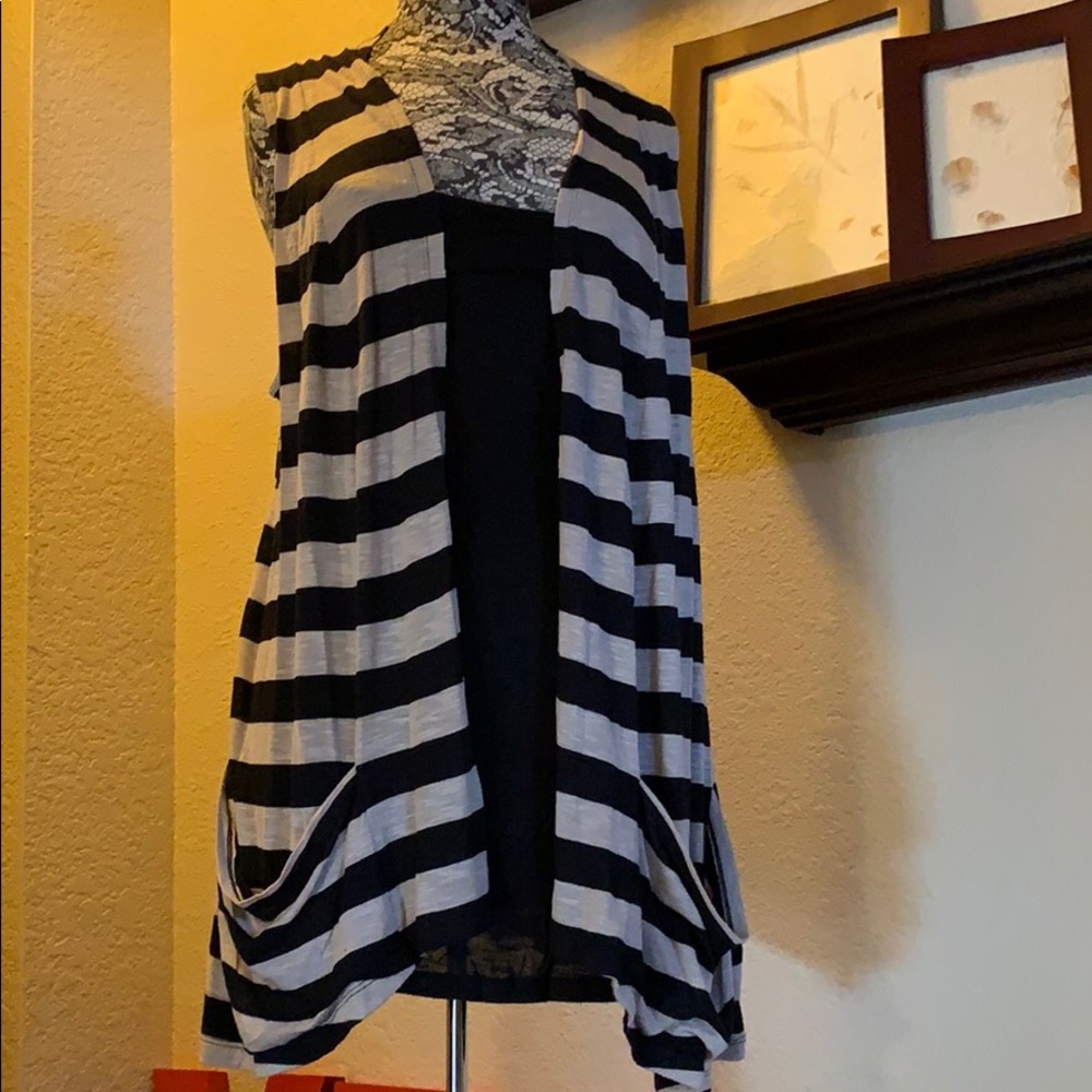 INC woman’s XL Black / Tan